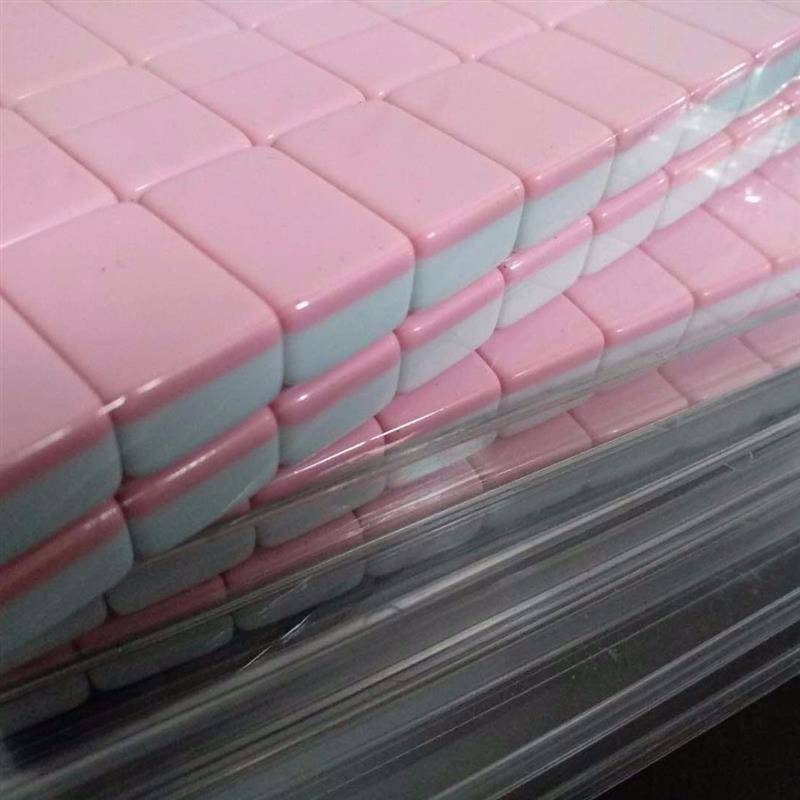 24mm pink + bags + tablecloth + ruler